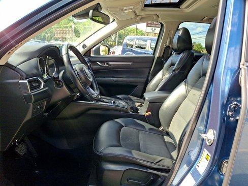 Used 2017 MAZDA CX-5 Touring w/ Preferred Equipment Package image 16
