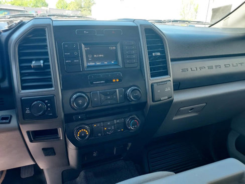 Used 2017 Ford F250 XL w/ Power Equipment Group image 20