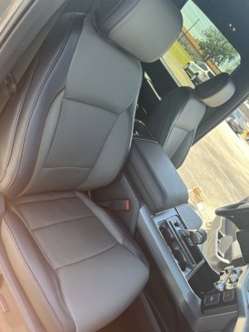 New 2025 Ford F150 Lariat image 16