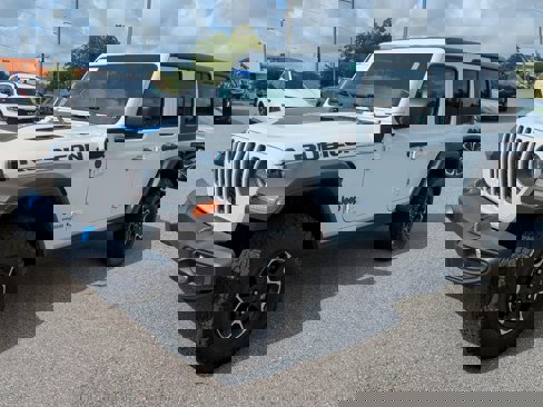 Used 2022 Jeep Wrangler Unlimited Rubicon 4xe image 8