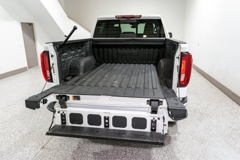 Used 2025 GMC Sierra 1500 AT4 w/ AT4 Premium Package image 11