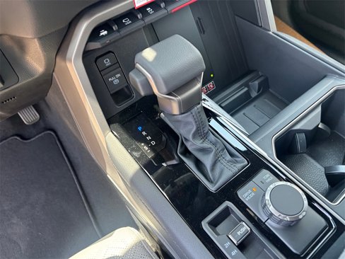 New 2025 Toyota Tundra Limited image 19