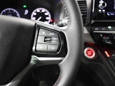 New 2026 Honda Odyssey Sport-L image 17