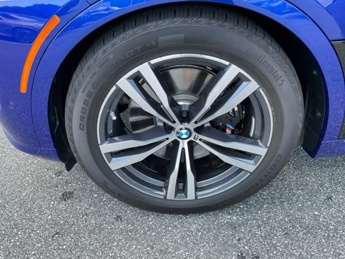 New 2026 BMW X7 M60i image 27
