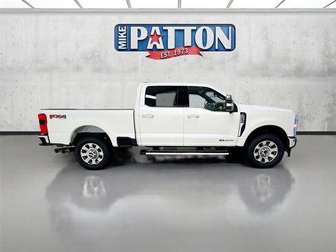 New 2025 Ford F250 Lariat w/ Chrome Package image 8