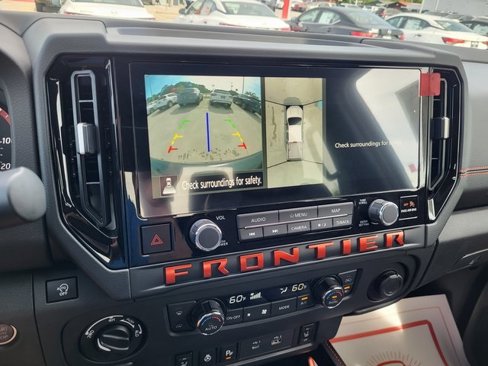 New 2025 Nissan Frontier PRO-4X w/ Pro Premium Package image 19
