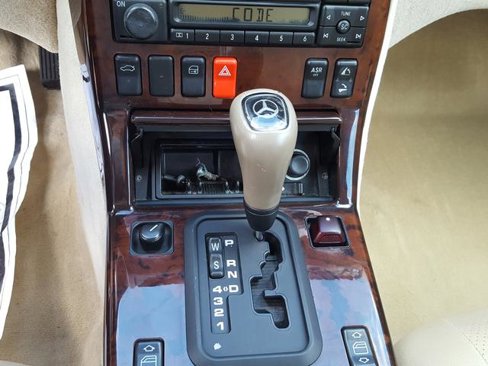 Used 1998 Mercedes-Benz SL 500 image 11