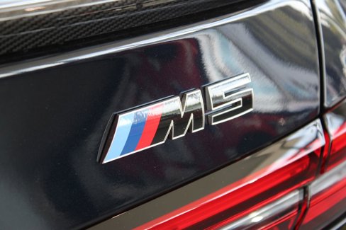 New 2026 BMW M5 w/ Carbon Package image 50