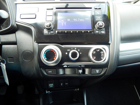 Used 2017 Honda Fit LX image 11