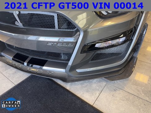 Used 2021 Ford Mustang Shelby GT500 w/ Carbon Fiber Track Pack image 12