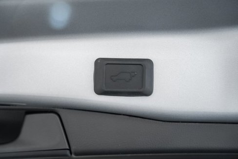 New 2025 Toyota RAV4 XLE image 10