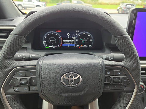 New 2025 Toyota Tacoma TRD Off-Road image 14