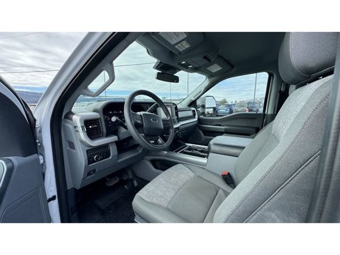 Used 2023 Ford F350 XLT w/ FX4 Off-Road Package image 18