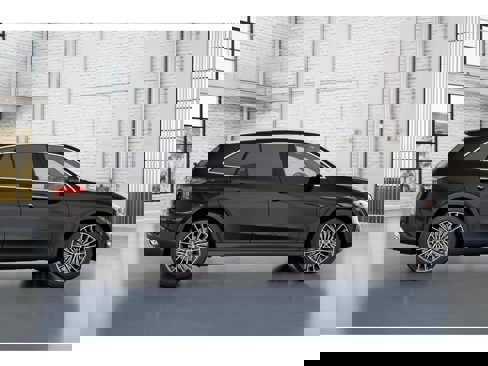 New 2025 Mercedes-Benz GLC 300 image 15