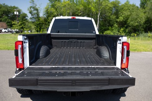 Used 2025 Ford F450 Platinum w/ Platinum Plus Package image 14