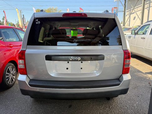Used 2016 Jeep Patriot Sport image 7