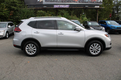 Used 2020 Nissan Rogue SV image 6