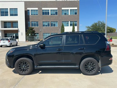 Used 2023 Lexus GX 460 Luxury image 2