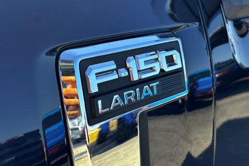 Used 2024 Ford F150 Lariat w/ FX4 Off-Road Package image 4