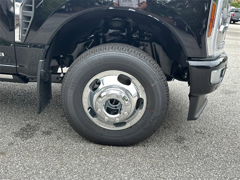 New 2025 Ford F350 XL image 12