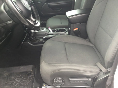 Used 2021 Jeep Wrangler Unlimited Sport image 16