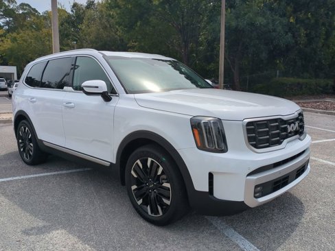 Used 2025 Kia Telluride SX Prestige image 3