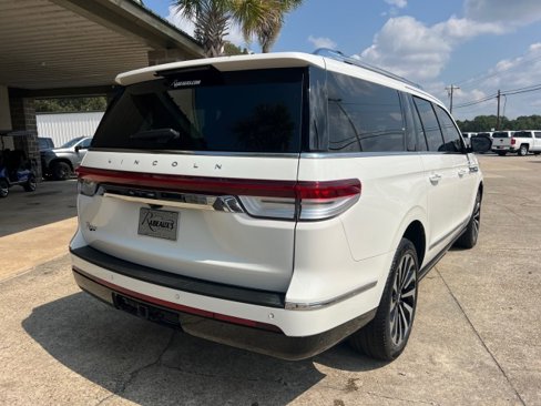 Used 2022 Lincoln Navigator L Reserve image 5