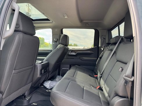 New 2026 Chevrolet Silverado 1500 LT Trail Boss w/ Convenience Package II image 5