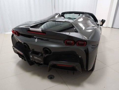 Certified 2022 Ferrari SF90 Spider image 11