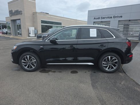 Certified 2025 Audi Q5 2.0T Premium image 2