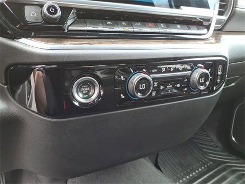 Used 2023 Chevrolet Silverado 1500 LT image 17