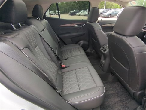Certified 2023 Buick Envision Avenir image 28