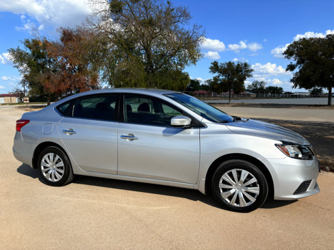 Used 2019 Nissan Sentra S image 38