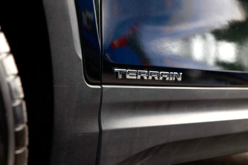 Used 2018 GMC Terrain SLE w/ Driver Convenience Package image 39