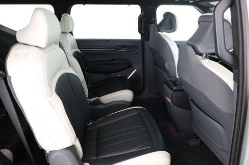 Used 2024 Kia EV9 GT-Line image 25