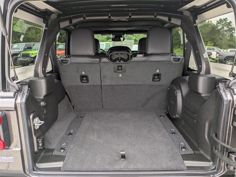 New 2025 Jeep Wrangler Sahara image 13