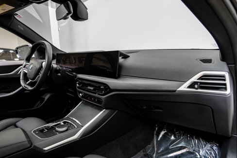 Used 2025 BMW 430i w/ Premium Package image 17