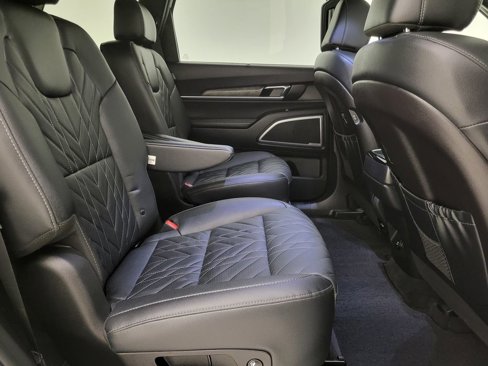Used 2025 Kia Telluride EX X-Line image 47