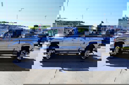 New 2025 Toyota Tacoma SR5 image 5