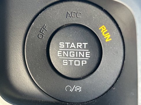 Used 2024 Jeep Wrangler Unlimited Rubicon w/ Safety Group image 17
