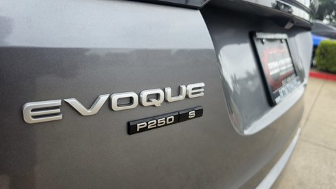 Used 2020 Land Rover Range Rover Evoque S image 17