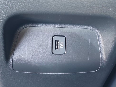 Used 2025 Nissan Sentra SV image 11