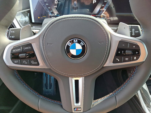 New 2026 BMW X7 M60i image 16