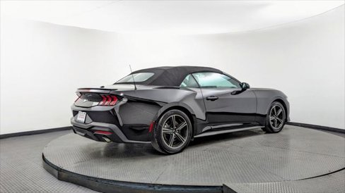 Used 2024 Ford Mustang Premium image 32
