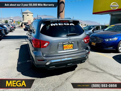 Used 2020 Nissan Pathfinder S image 16