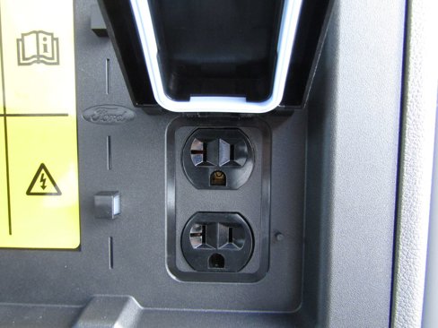 Used 2024 Ford E-Transit Low Roof image 8