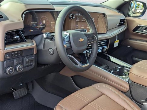 New 2026 Chevrolet Suburban High Country image 3