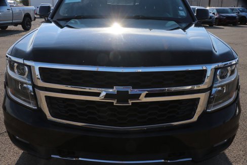 Used 2019 Chevrolet Tahoe LT w/ Luxury Package image 2
