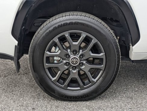 Used 2024 Toyota Sequoia Platinum image 12