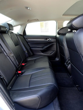 Used 2022 Honda Accord Touring image 13